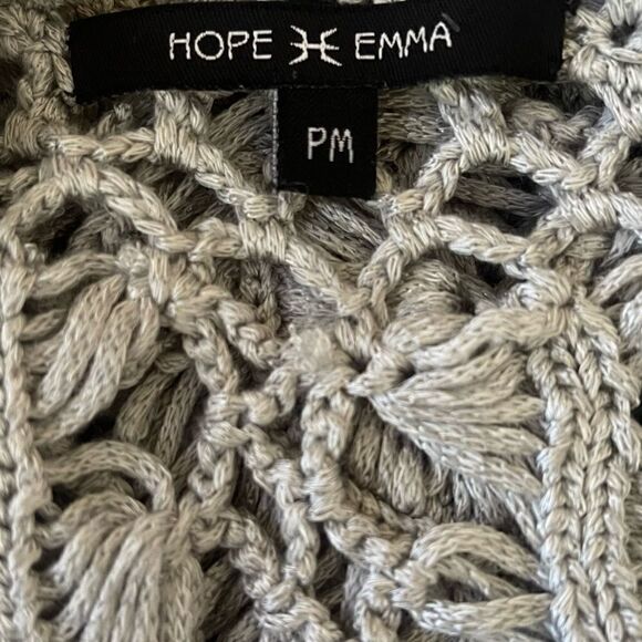 Crochet gray sweater   - Picture 5 of 5